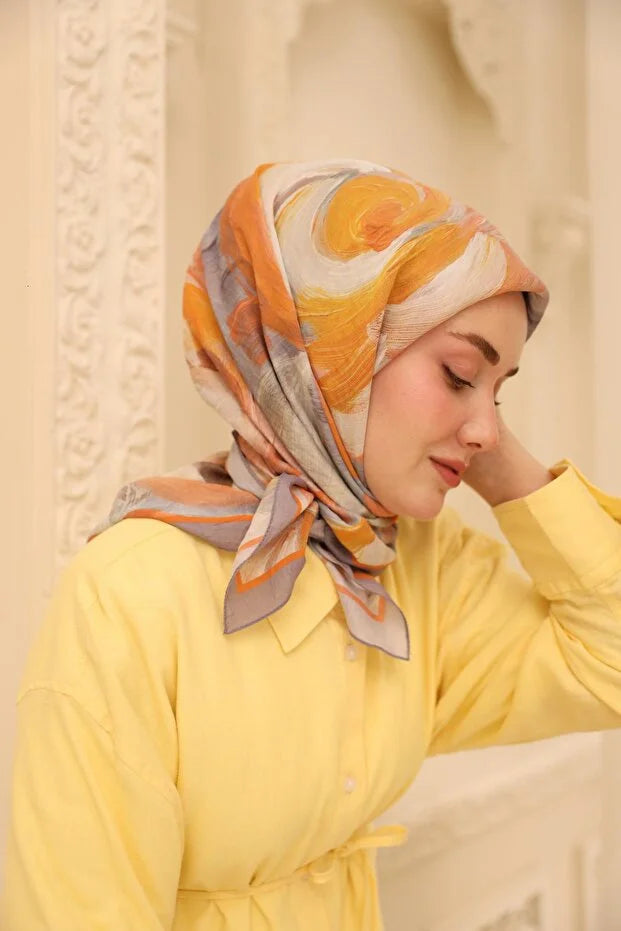 Olinda Scarf