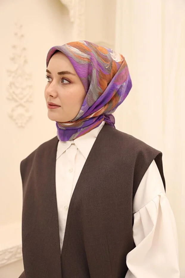 Olinda Scarf