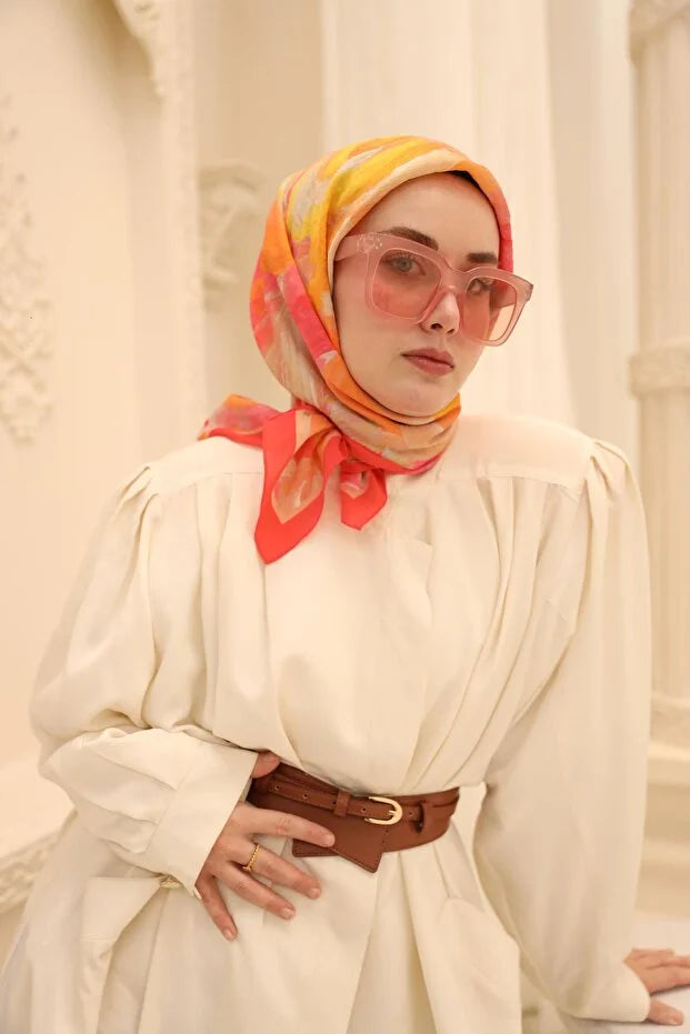 Olinda Scarf