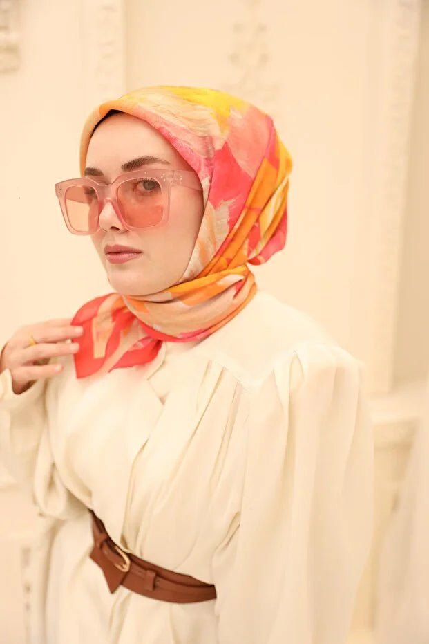 Olinda Scarf
