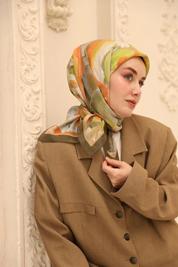 Olinda Scarf