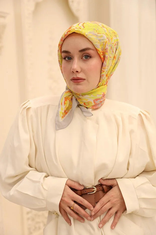 Olinda Scarf