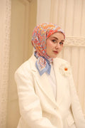 Olinda Scarf