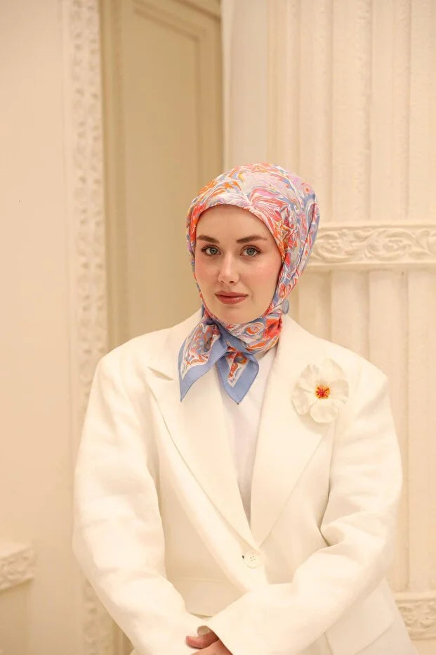 Olinda Scarf