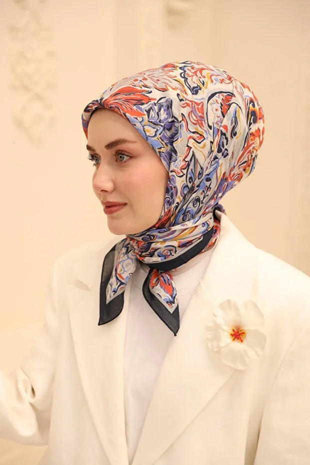 Olinda Scarf