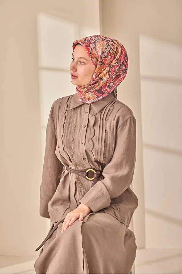 Olinda Scarf