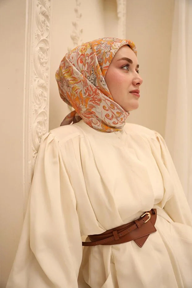 Olinda Scarf