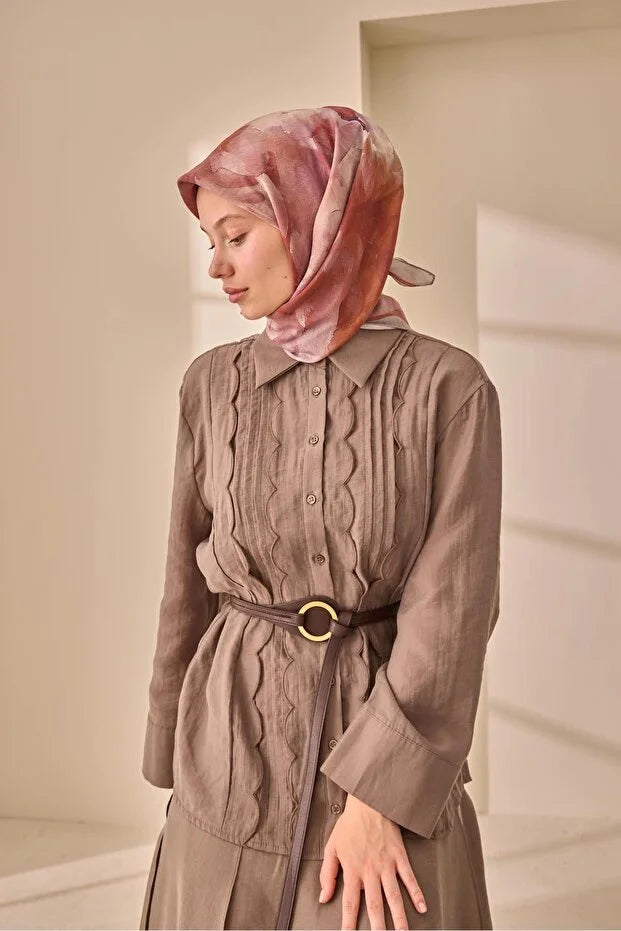 Olinda Scarf
