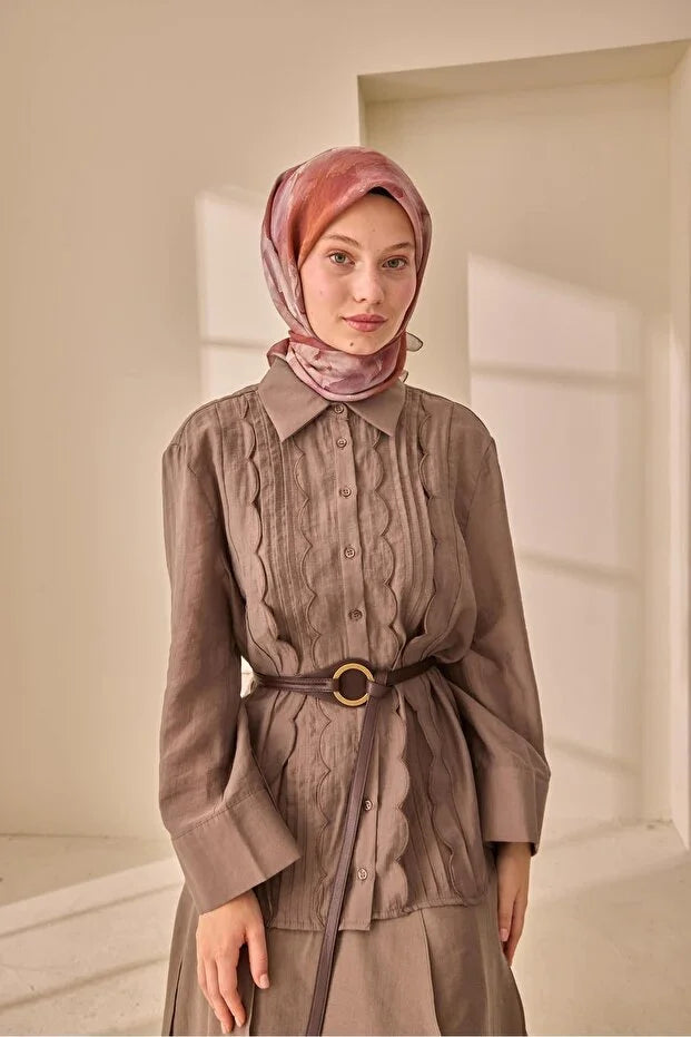 Olinda Scarf