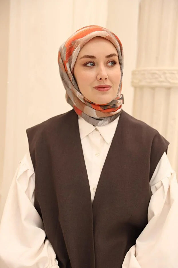 Olinda Scarf