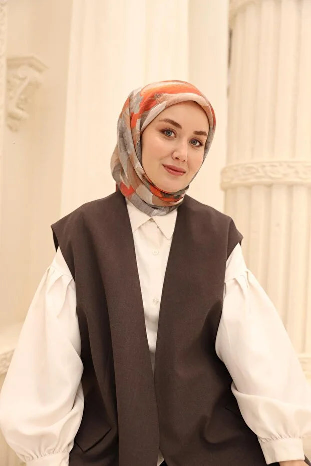 Olinda Scarf