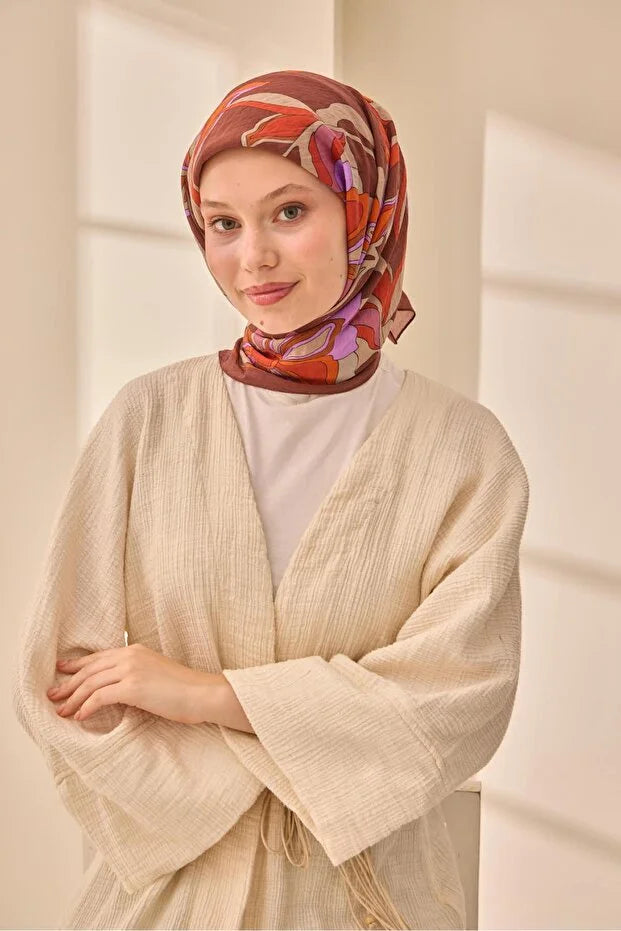 Olinda Scarf