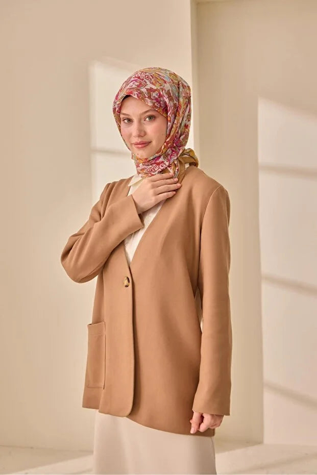 Olinda Scarf