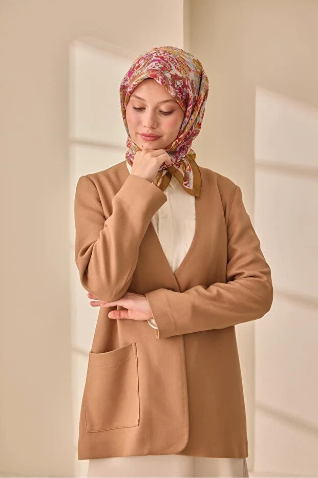 Olinda Scarf