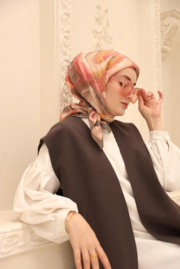 Olinda Scarf