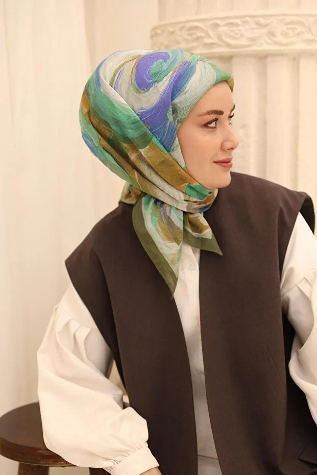 Olinda Scarf