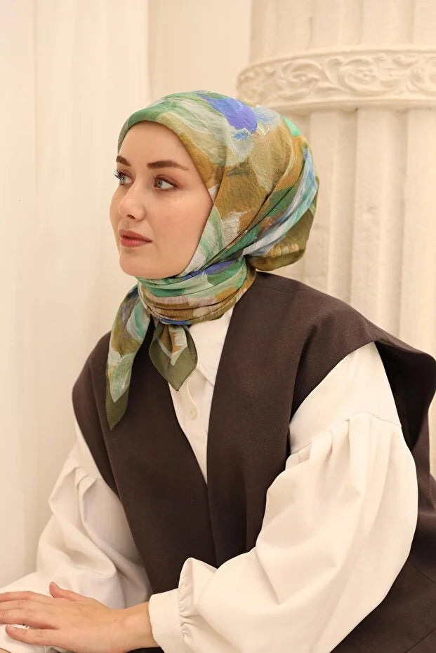 Olinda Scarf