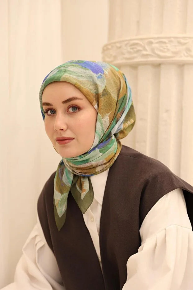 Olinda Scarf