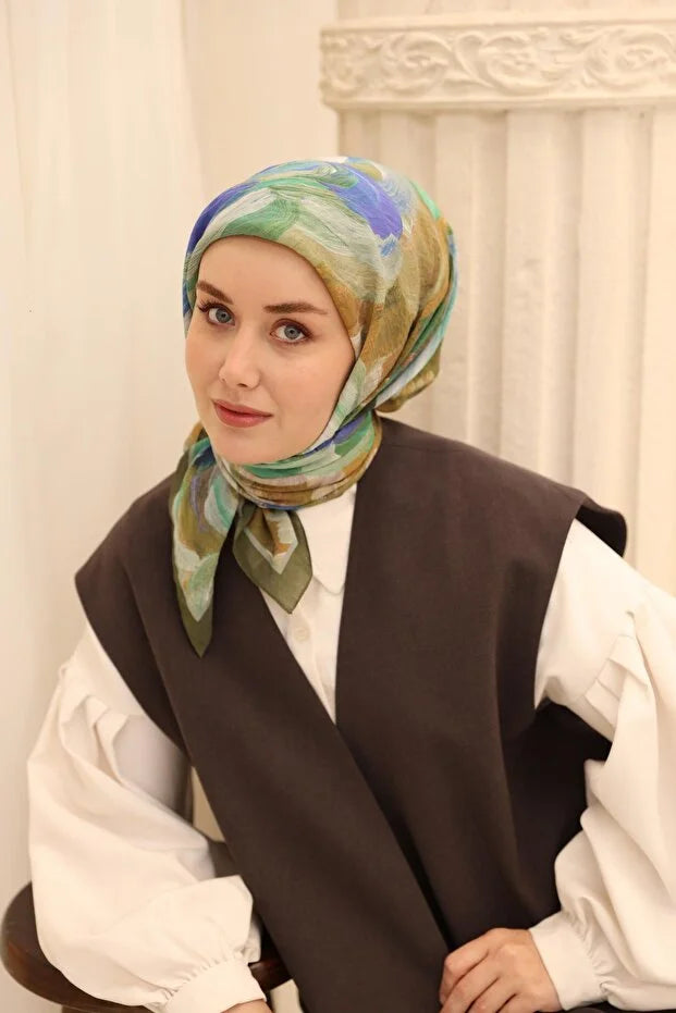 Olinda Scarf