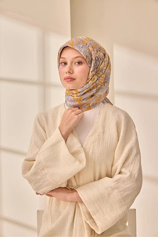 Olinda Scarf