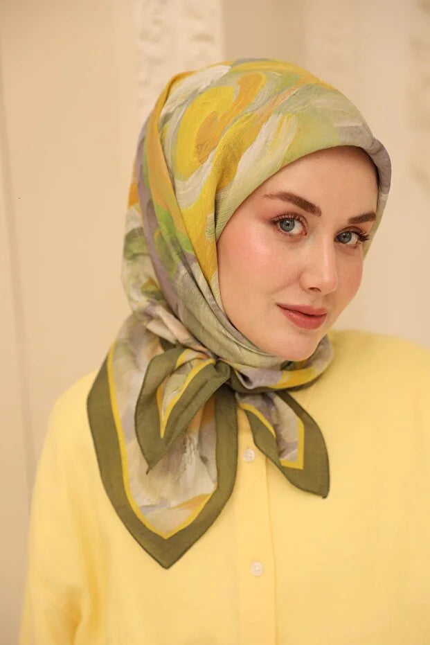 Olinda Scarf
