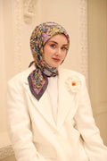 Olinda Scarf