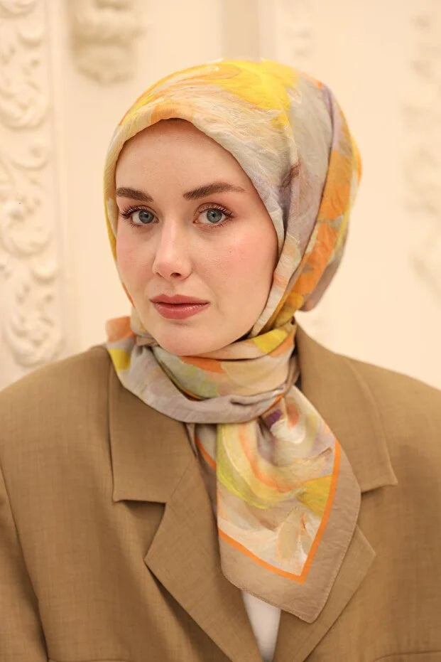 Olinda Scarf