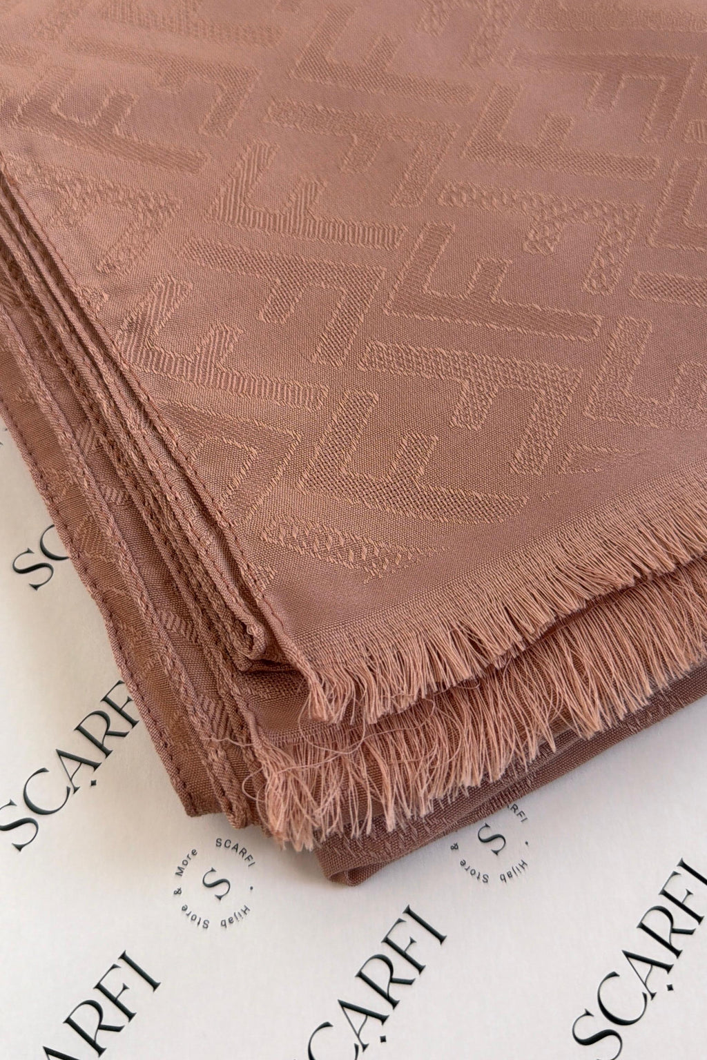 Modal Fendi