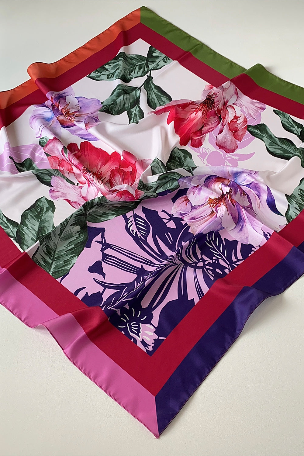 Premium Double Satin Royal Prints إيشارب دبل ساتان رويال