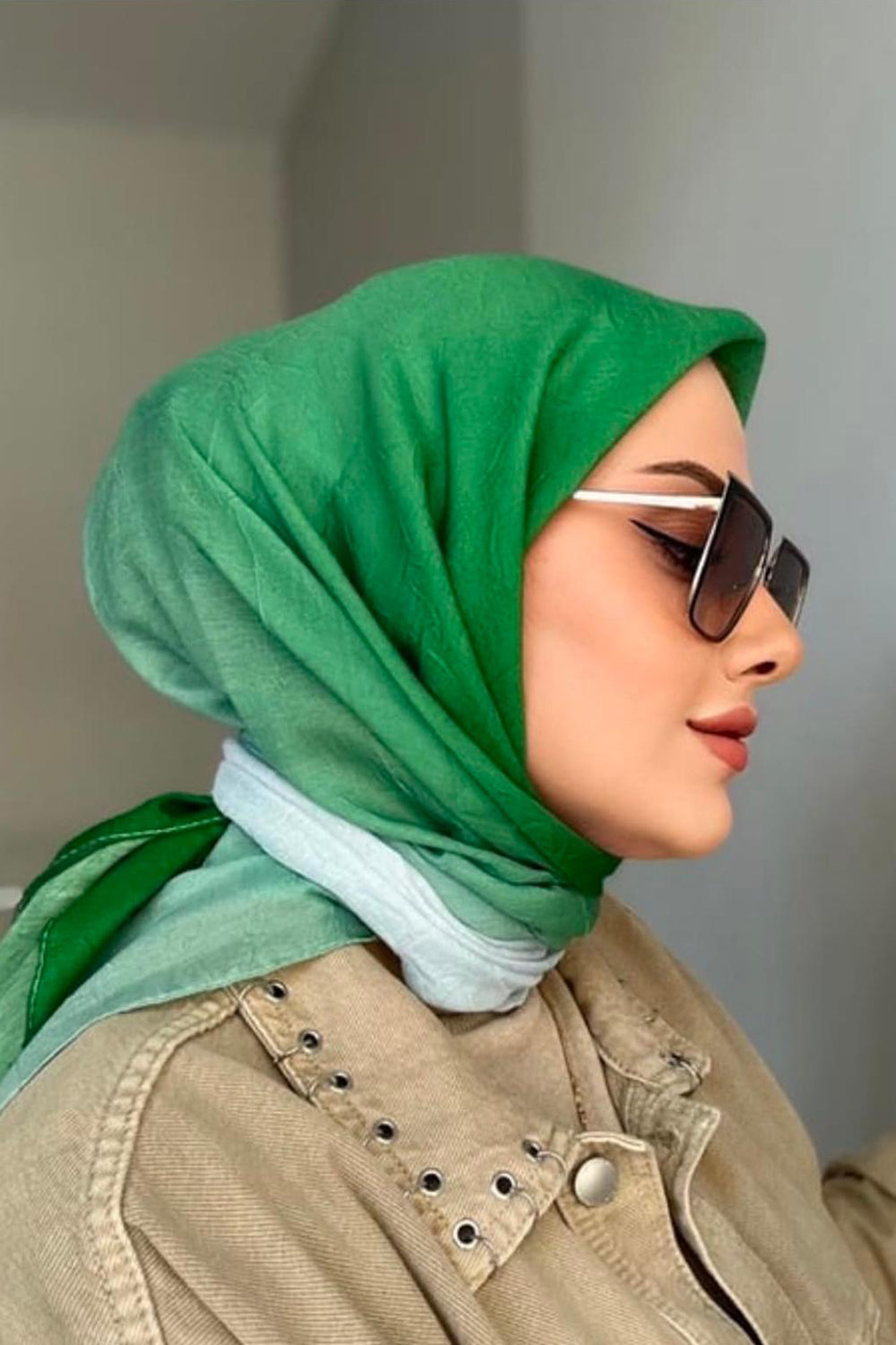 Bamboo Crush Cotton بامبو كراش ايشارب مموج أخضر عشبي أبيض