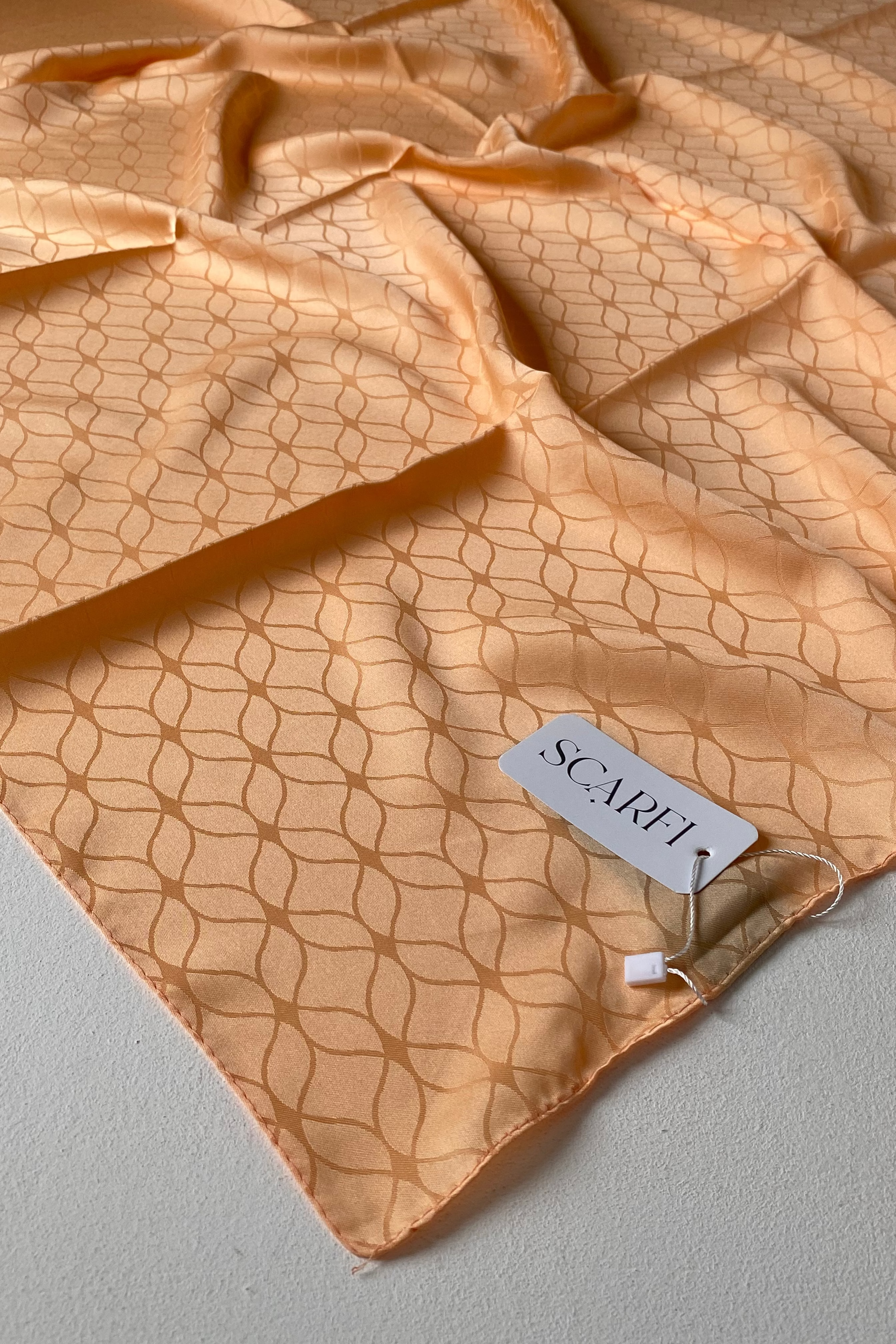 London Jakarli Silk Cotton Light Orange لندن جاكارلي حرير قطن برتقالي فاتح