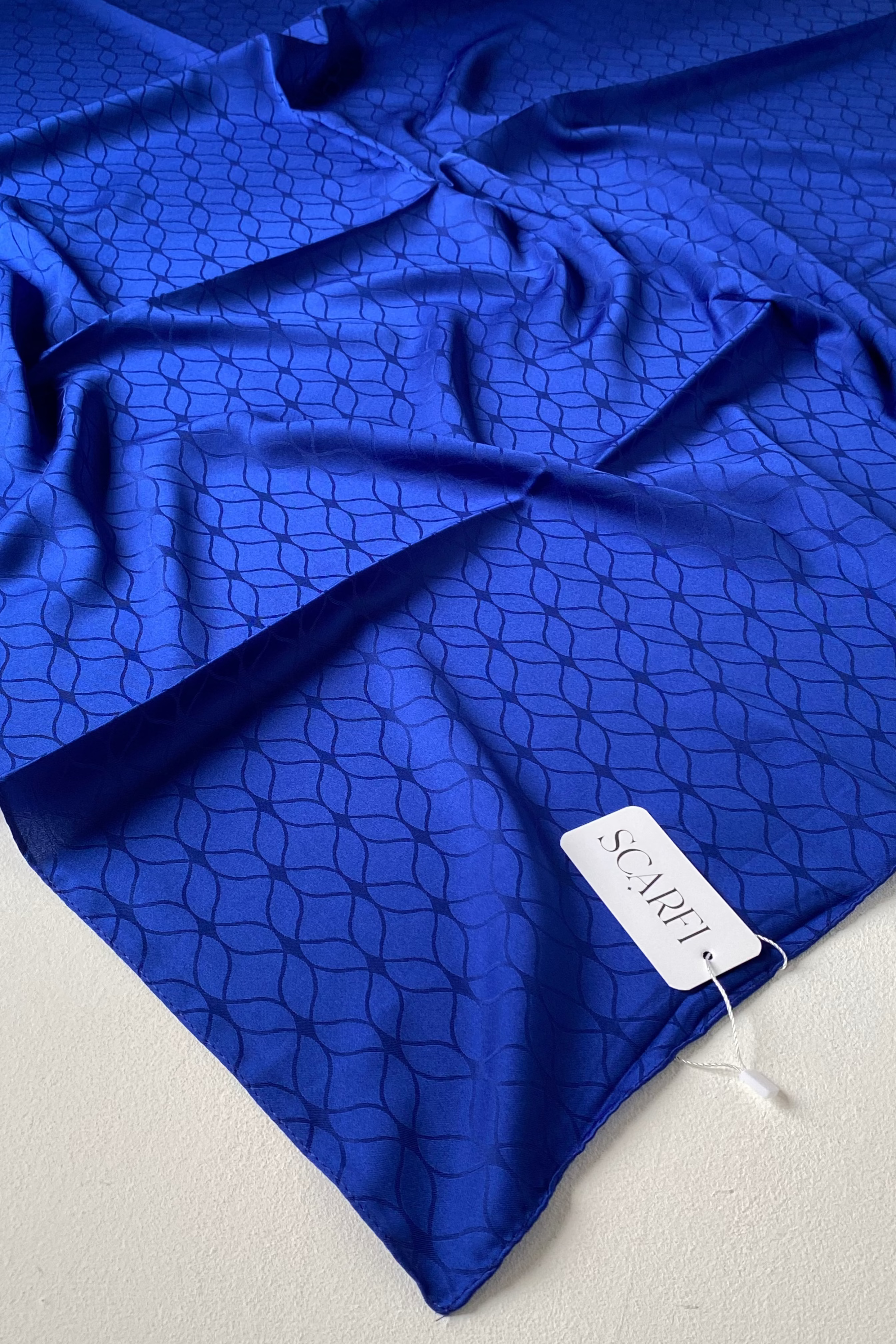 London Jakarli Silk Cotton Royal Blue لندن جاكارلي حرير قطن أزرق رويال