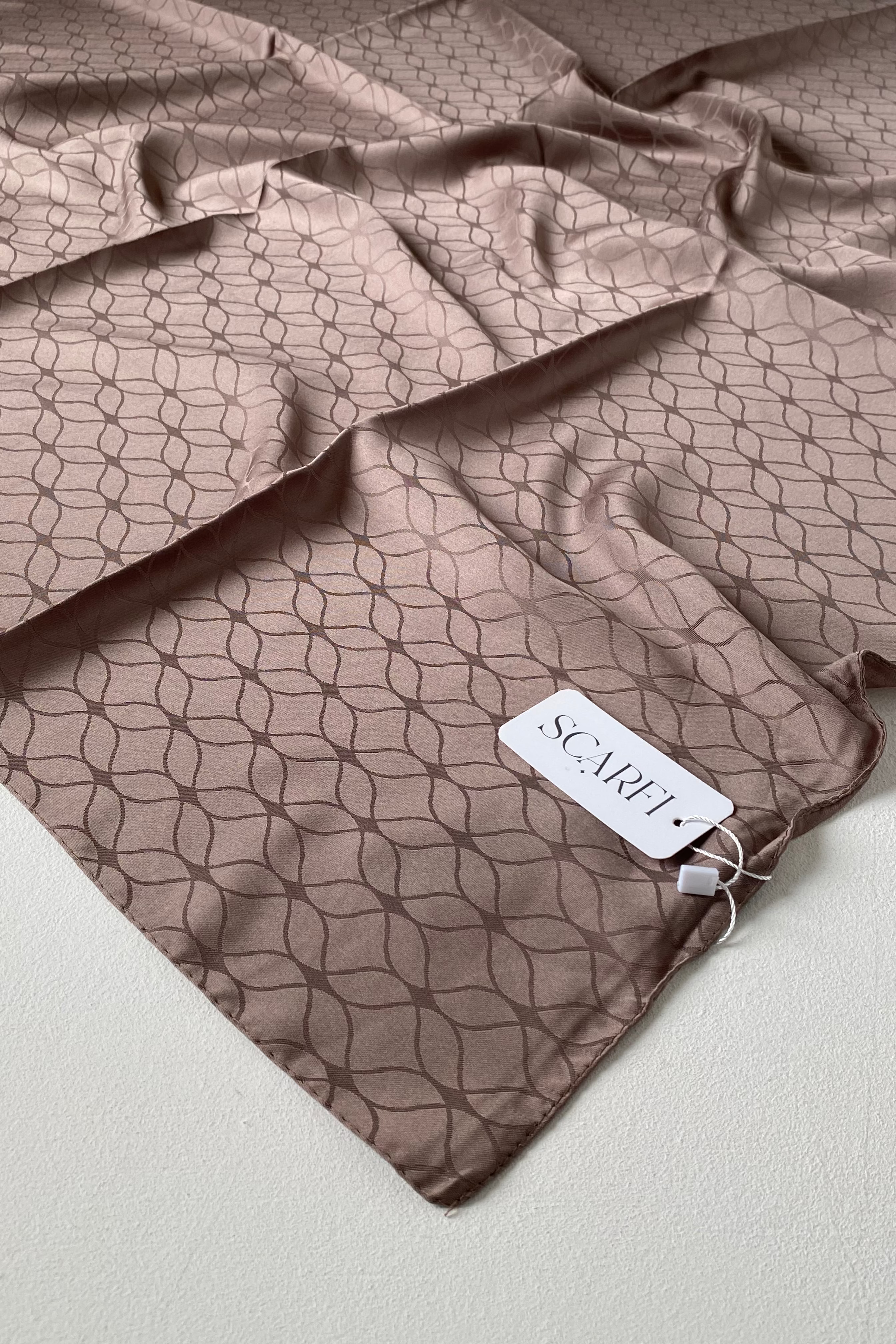 London Jakarli Silk Cotton Dark Mocha لندن جاكارلي حرير قطن موكا غامق
