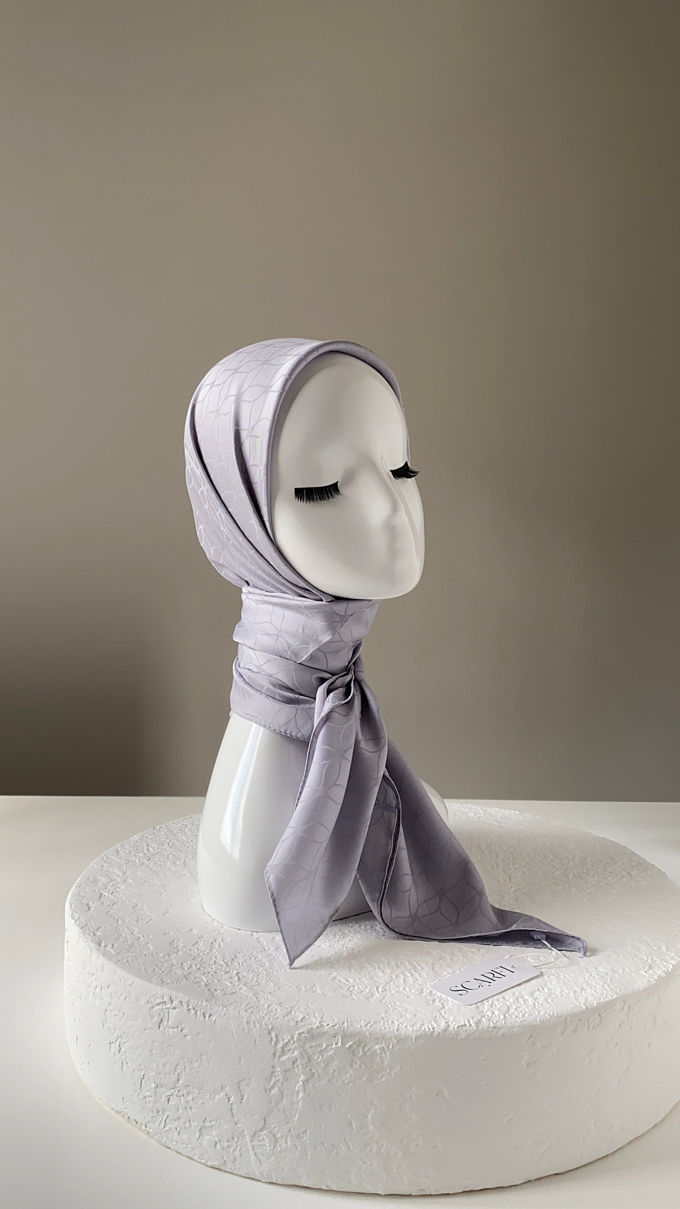 London Jakarli Silk Cotton Light Gray لندن جاكارلي حرير قطن رمادي فاتح