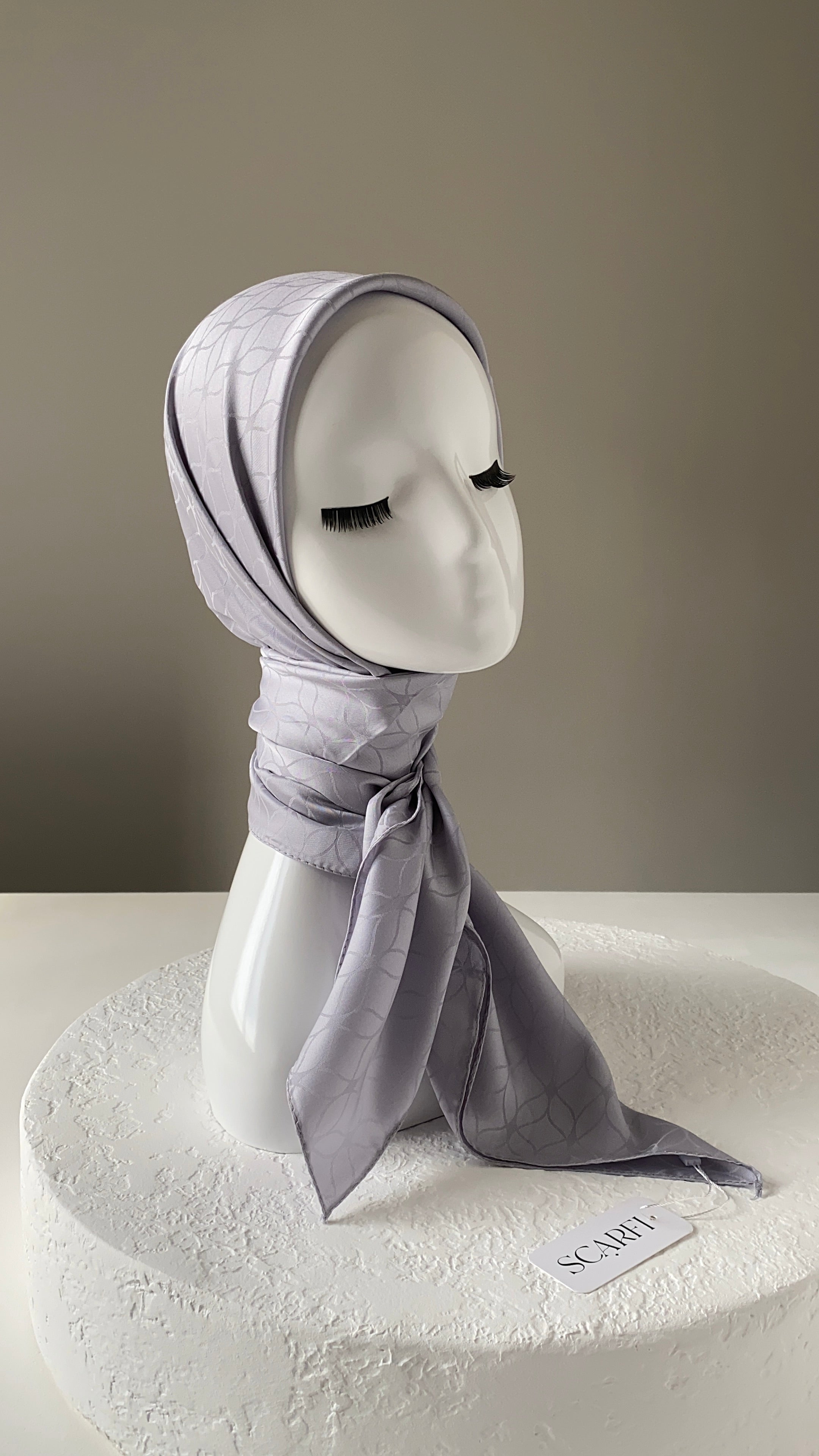 London Jakarli Silk Cotton Light Gray لندن جاكارلي حرير قطن رمادي فاتح