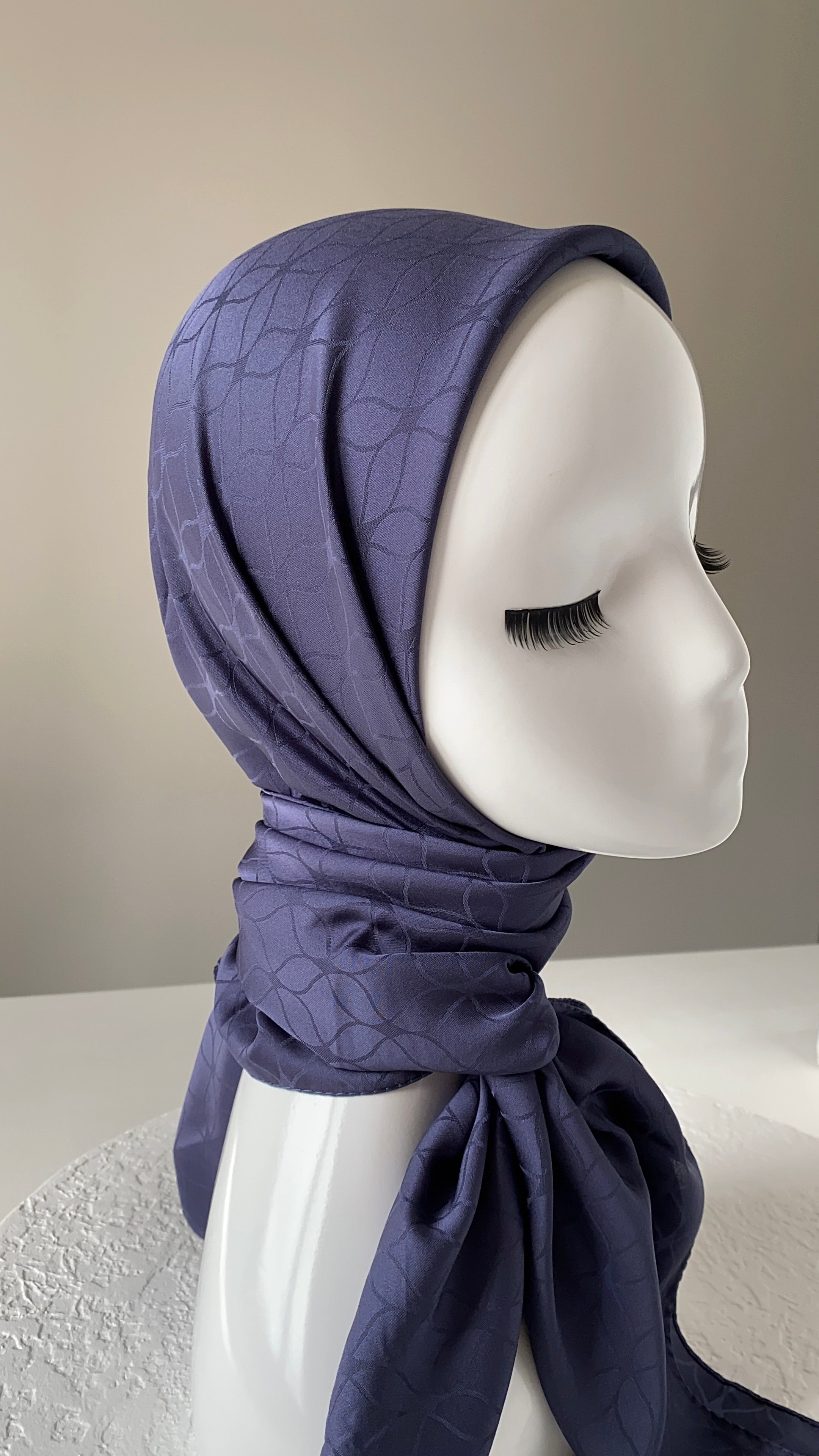 London Jakarli Silk Cotton Dark Gray لندن جاكارلي حرير قطن سكني غامق