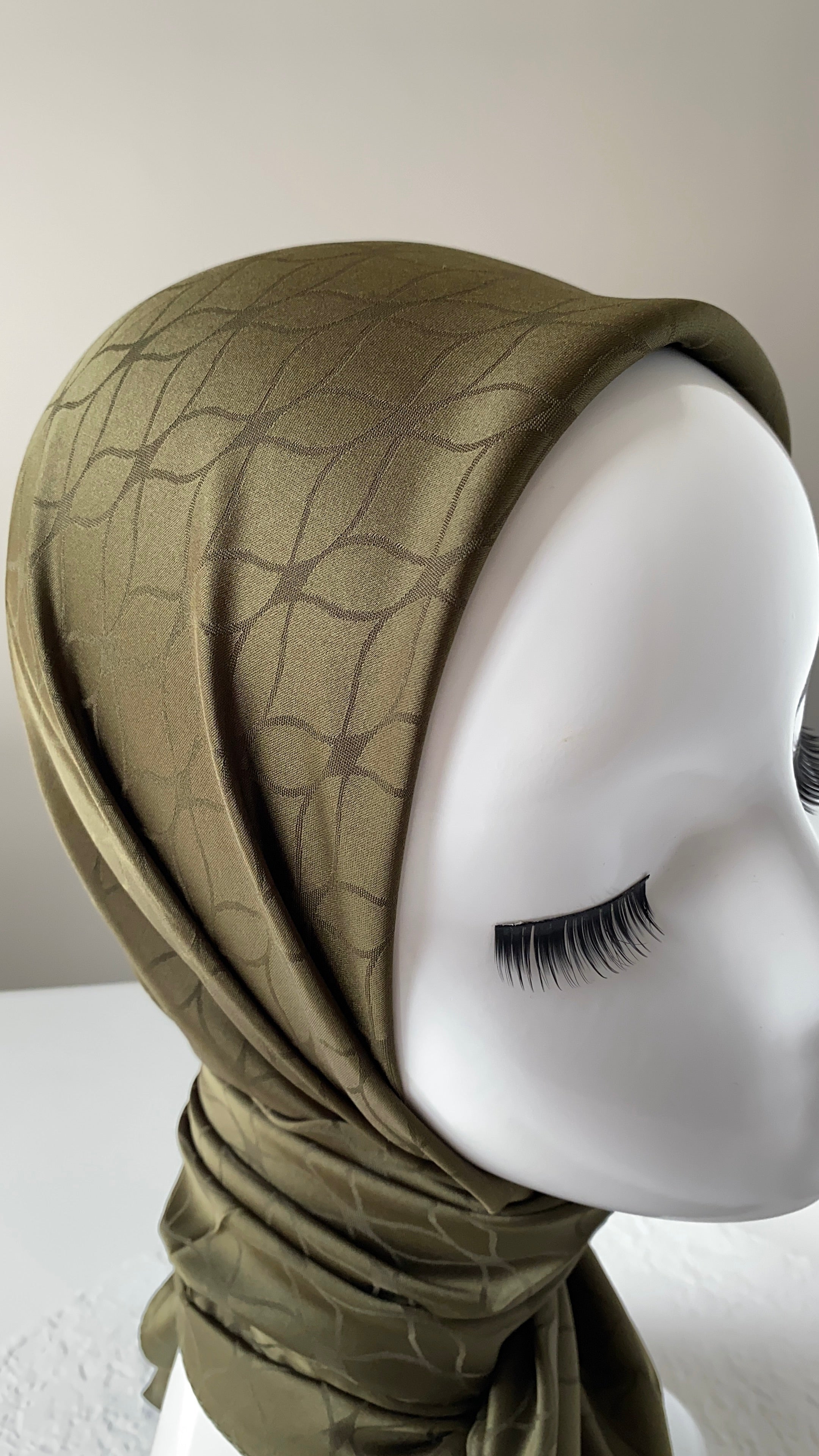 London Jakarli Silk Cotton Olive Oil Green لندن جاكارلي حرير قطن زيتي