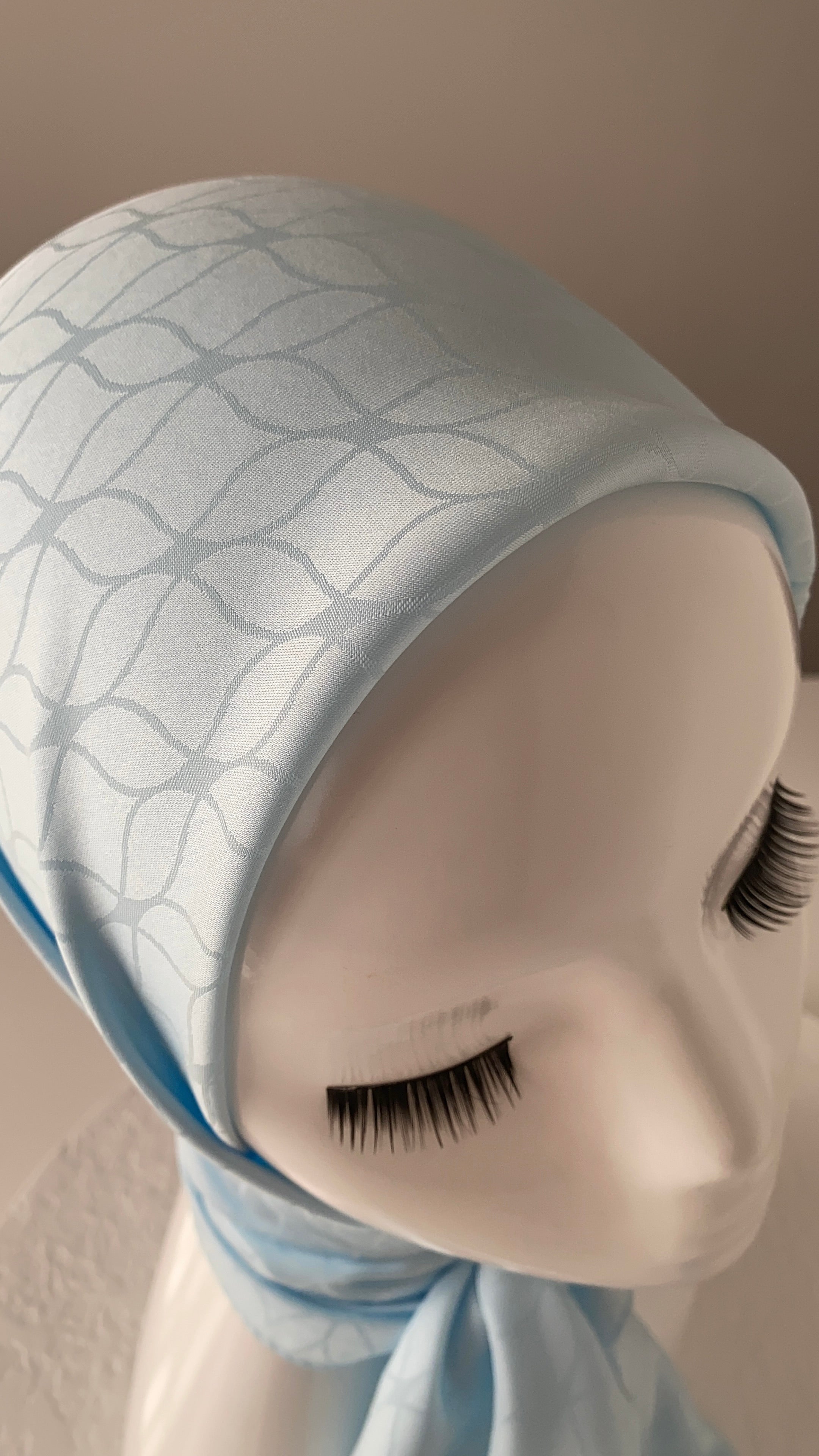 London Jakarli Silk Cotton Baby Blue لندن جاكارلي حرير قطن بيبي بلو