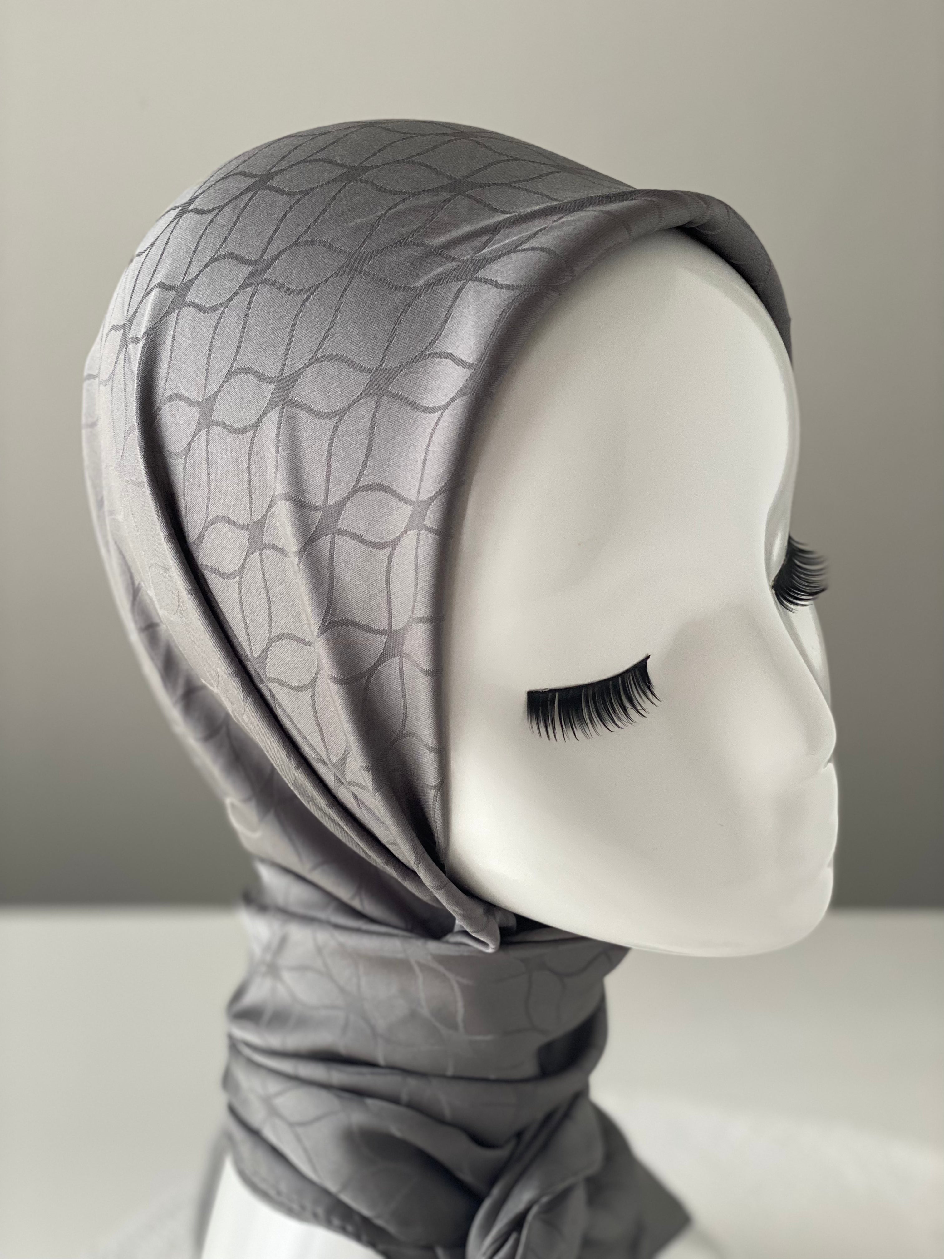London Jakarli Silk Cotton Charcoal Gray لندن جاكارلي حرير قطن رمادي فحمي