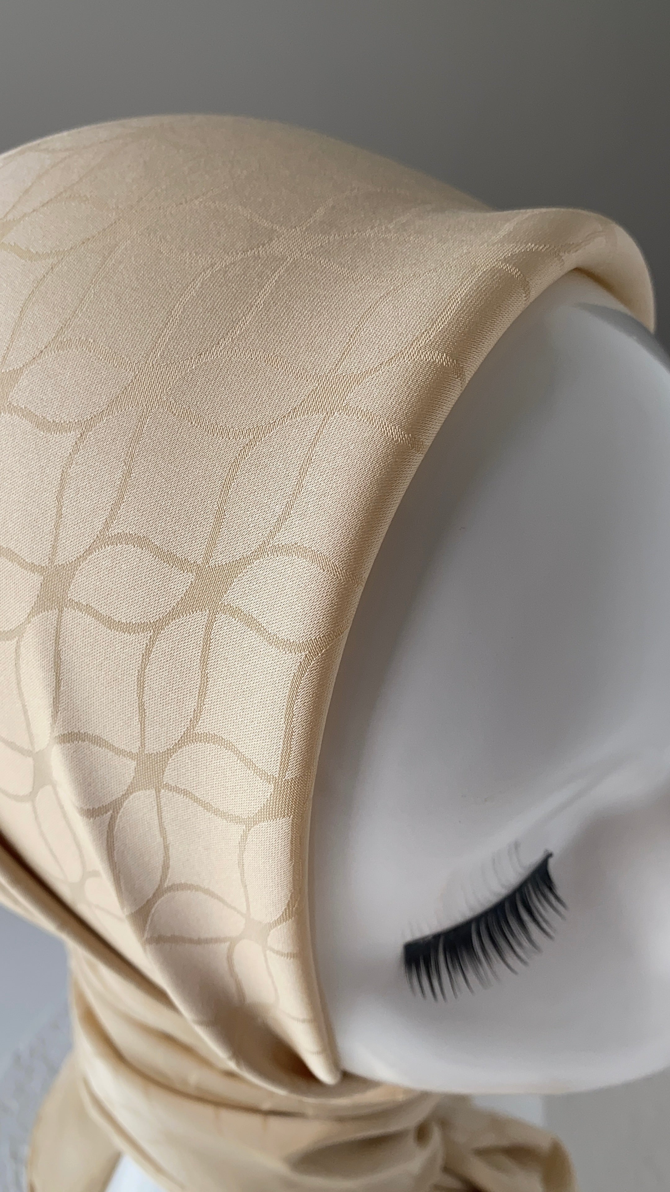 London Jakarli Silk Cotton Dark Beige لندن جاكارلي حرير قطن بيج غامق