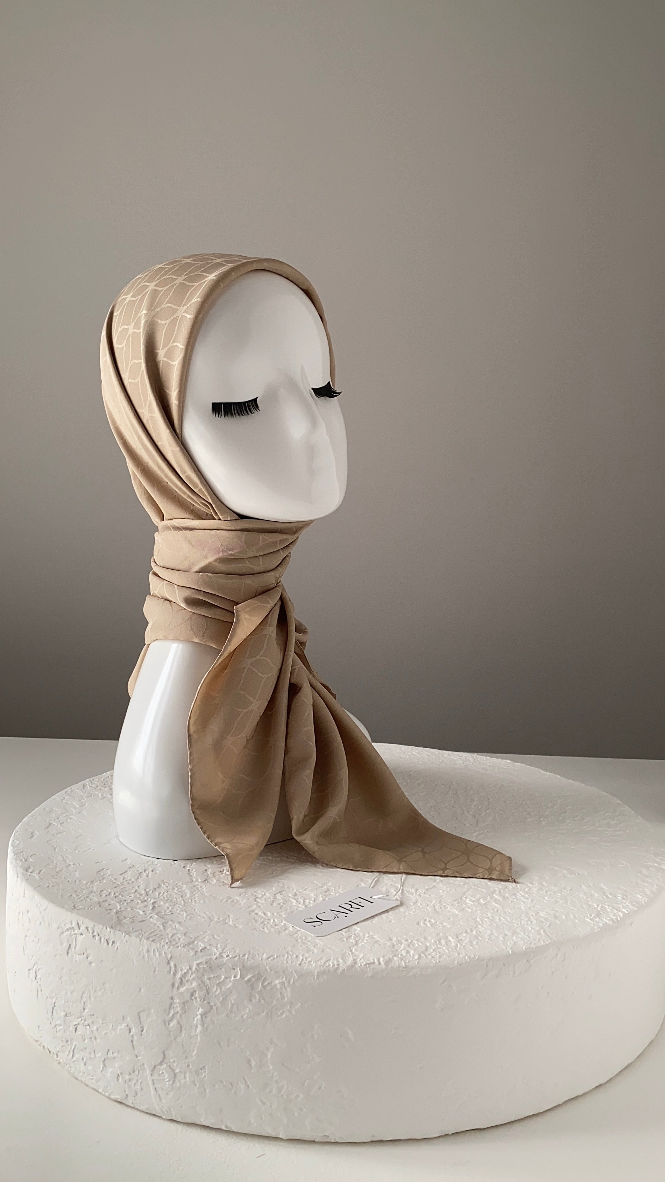 London Jakarli Silk Cotton Light Mocha لندن جاكارلي حرير قطن موكا