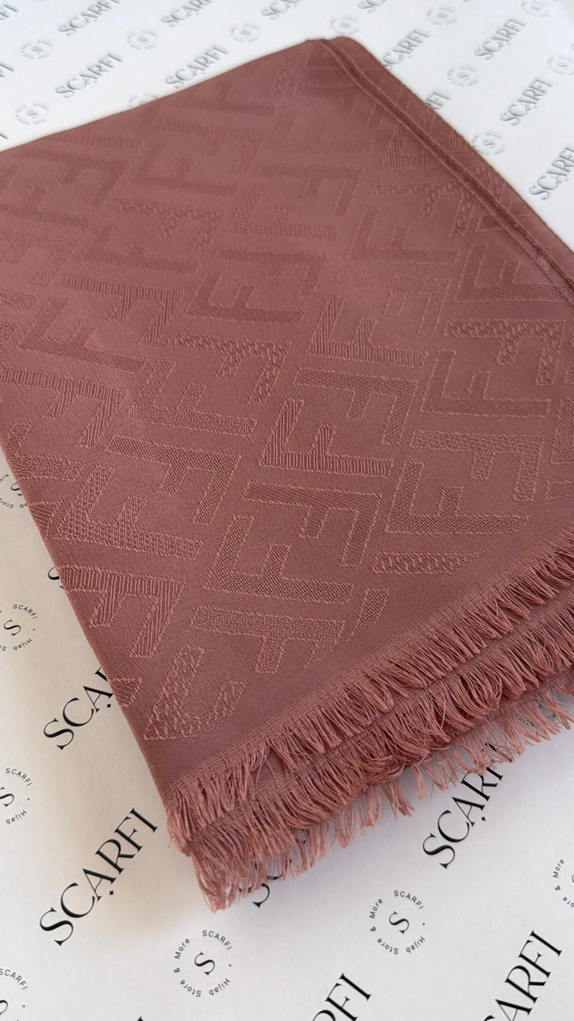 Modal Fendi