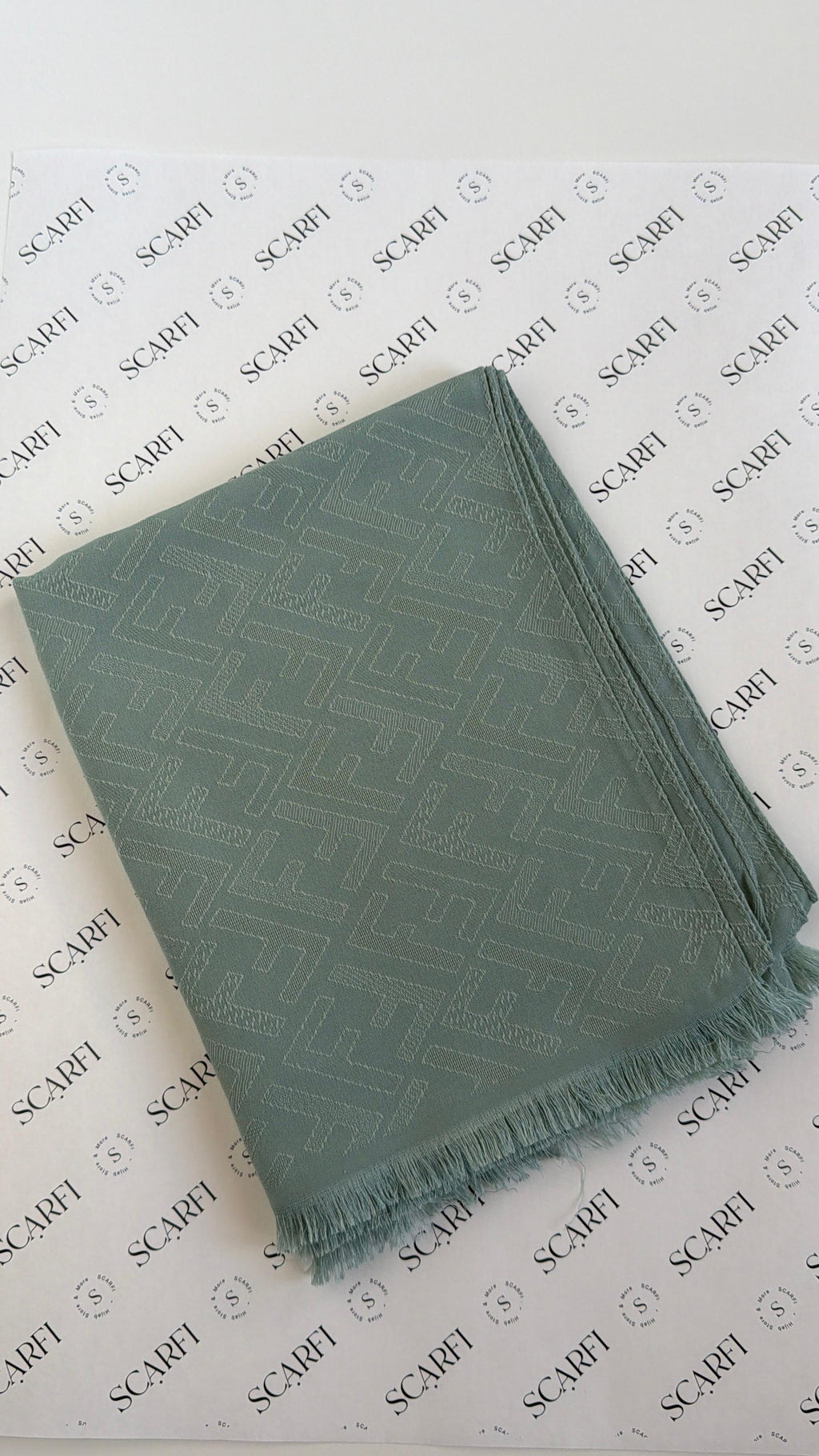 Modal Fendi