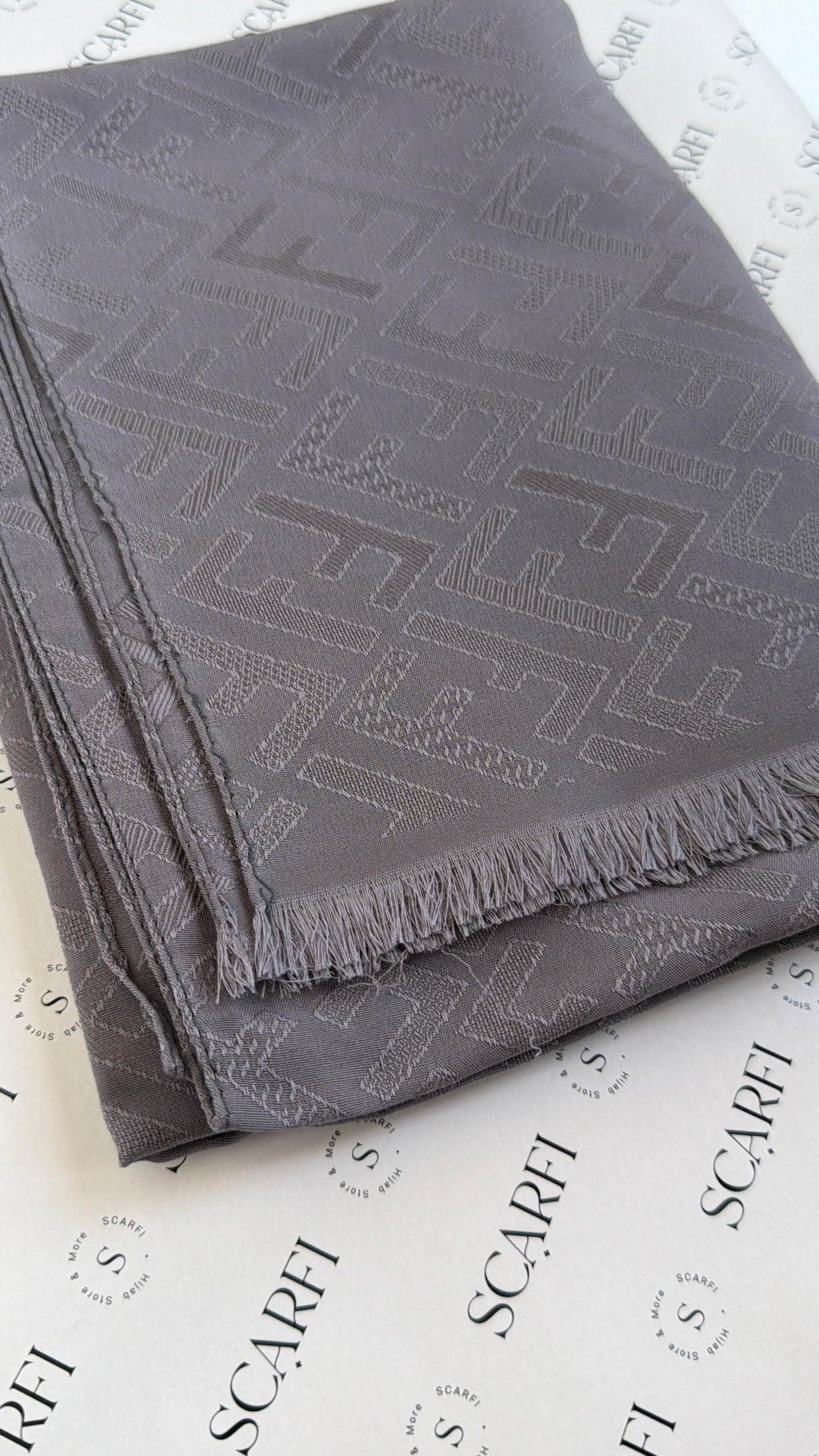 Modal Fendi