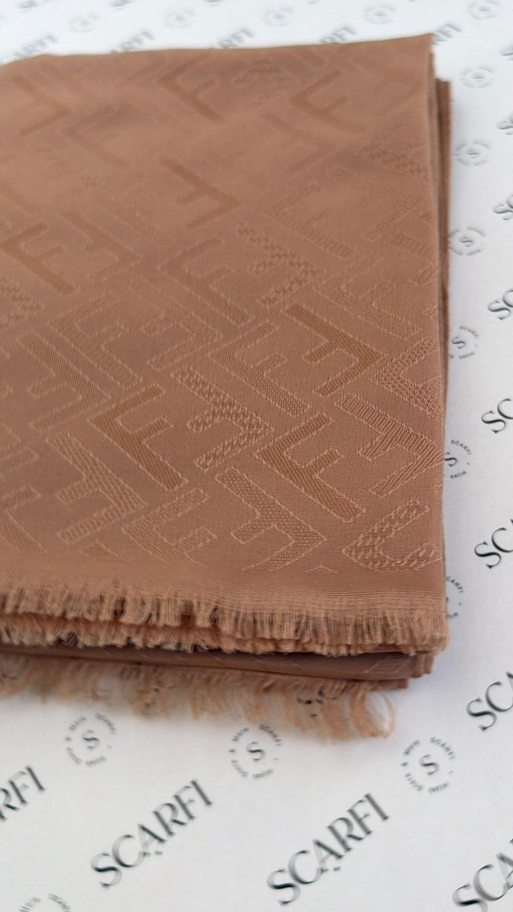 Modal Fendi