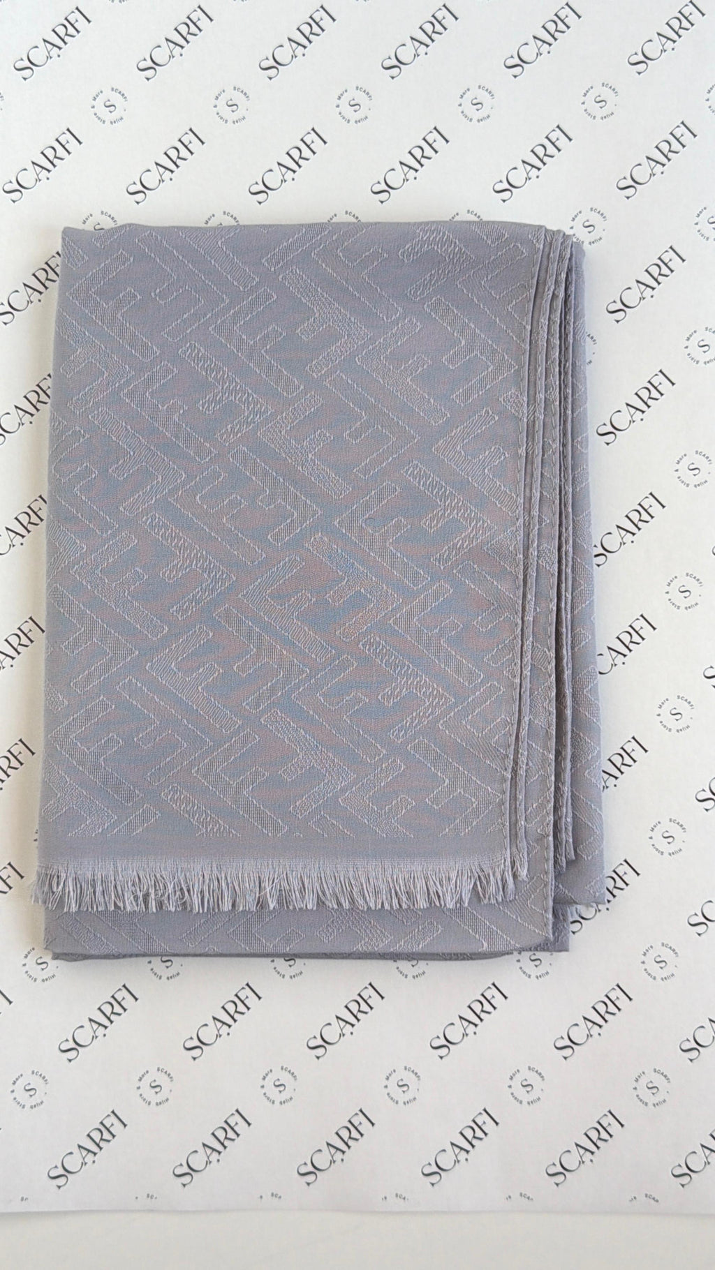 Modal Fendi