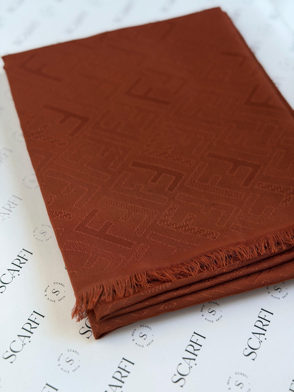 Modal Fendi