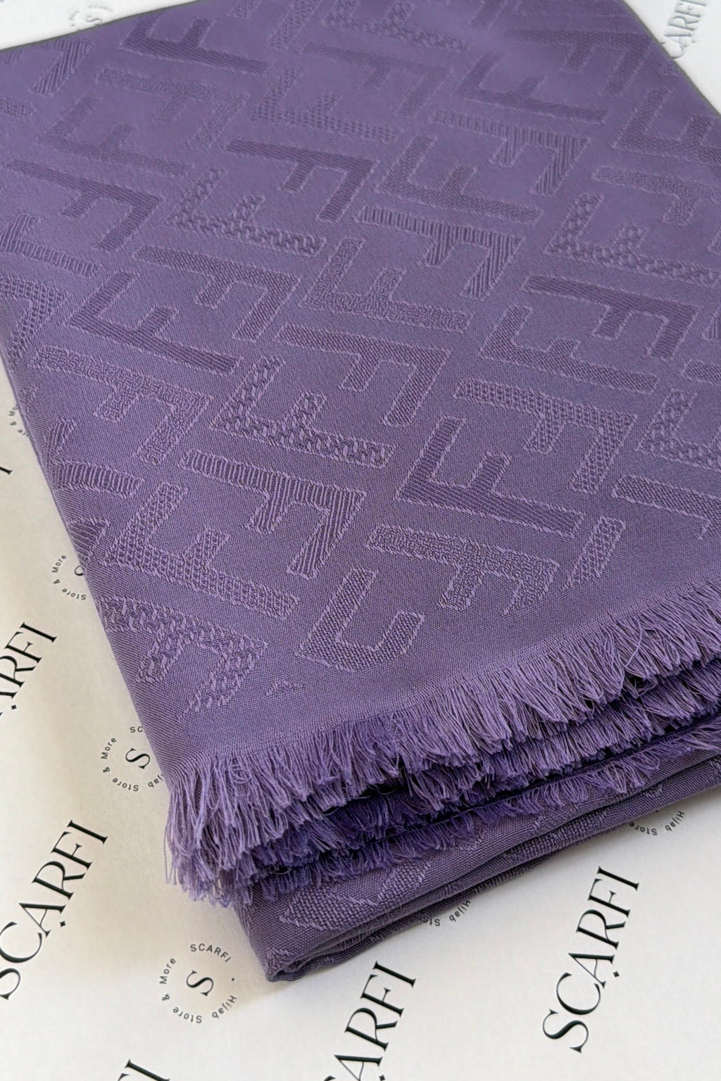 Modal Fendi