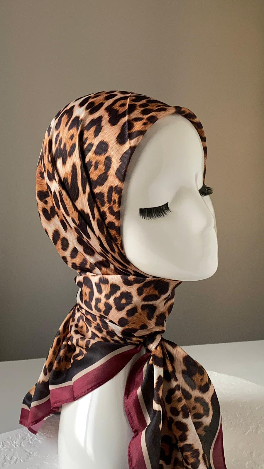 Rayon Leopard