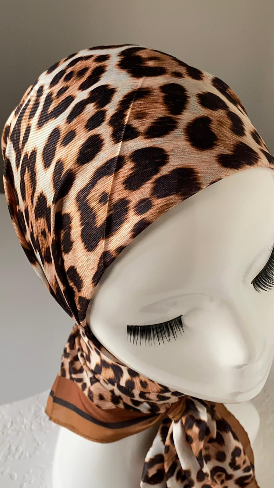 Rayon Leopard